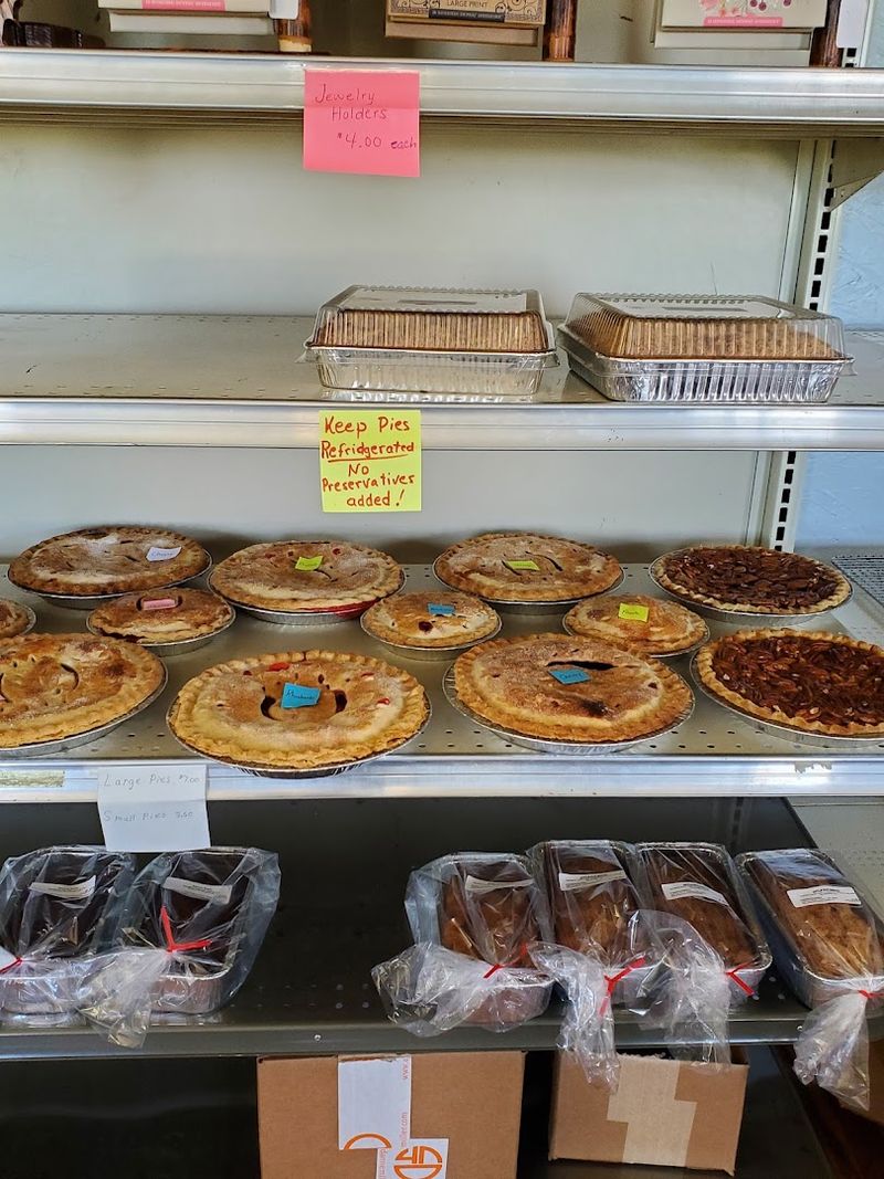 Yoder's Bakery (Amish Bakery) - Kenton, Ohio
