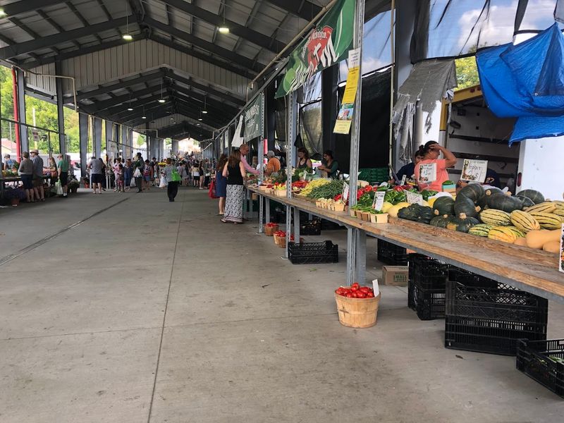 Fulton Street Farmers Market &mdash; Grand Rapids, Michigan