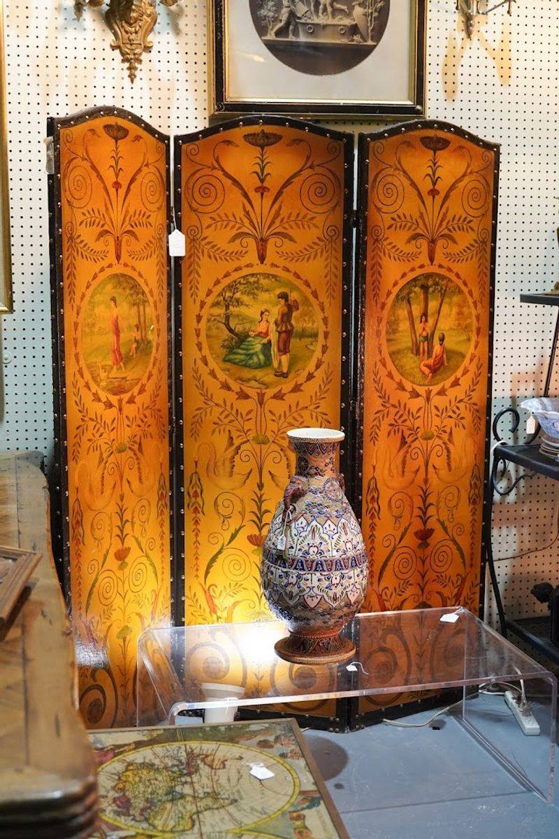 Stratford Antique Center, Stratford, Fairfield County