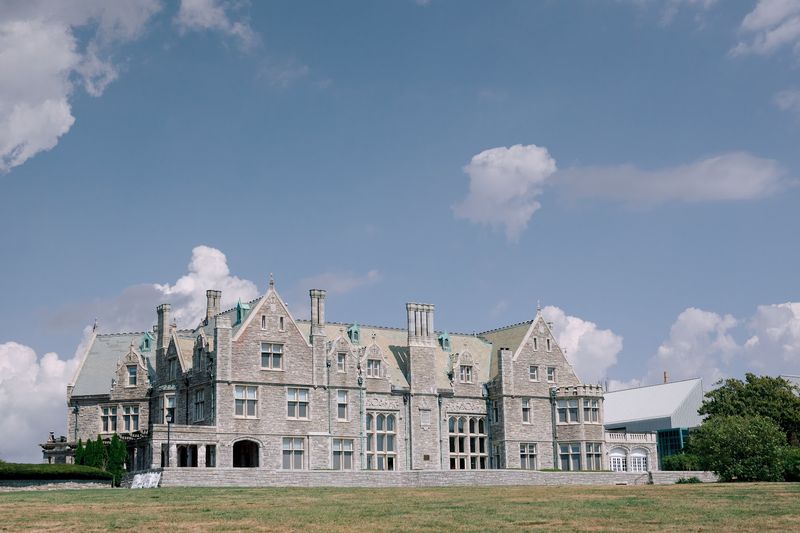 Branford House, Groton, New London County