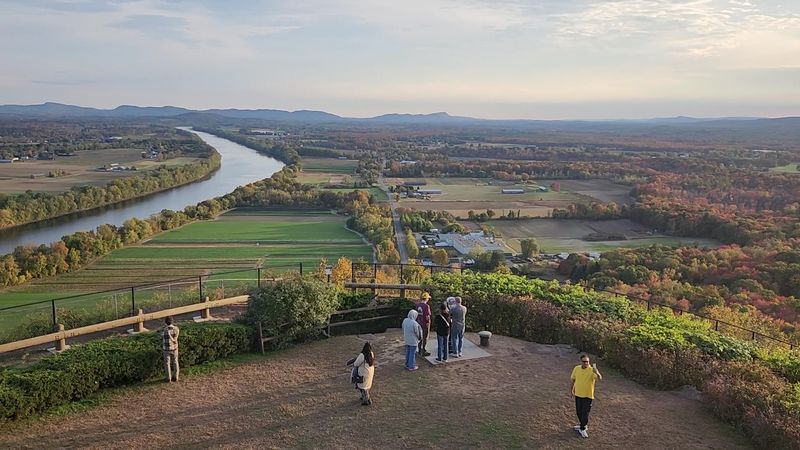 Mount Sugarloaf State Reservation