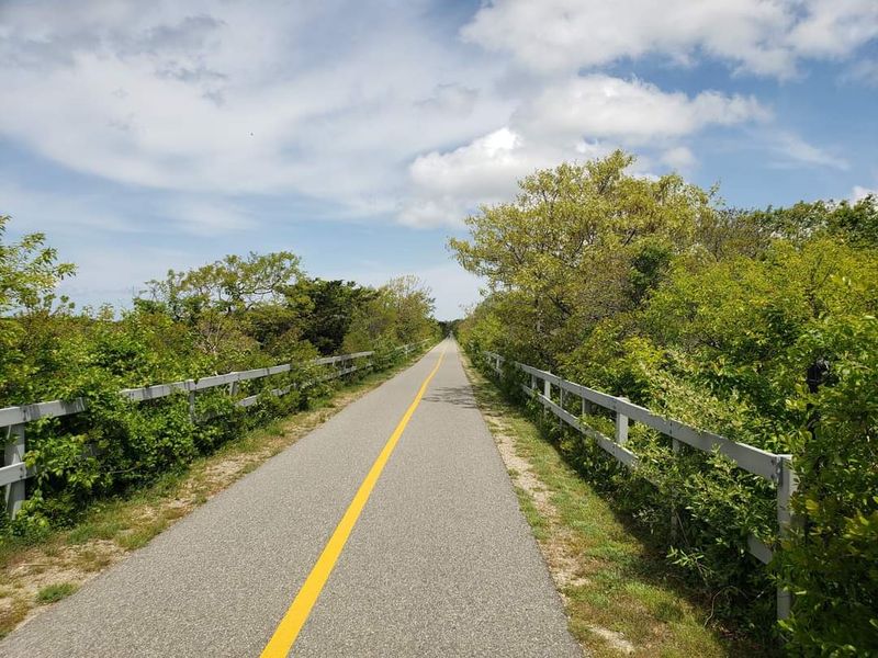 Shining Sea Bikeway
