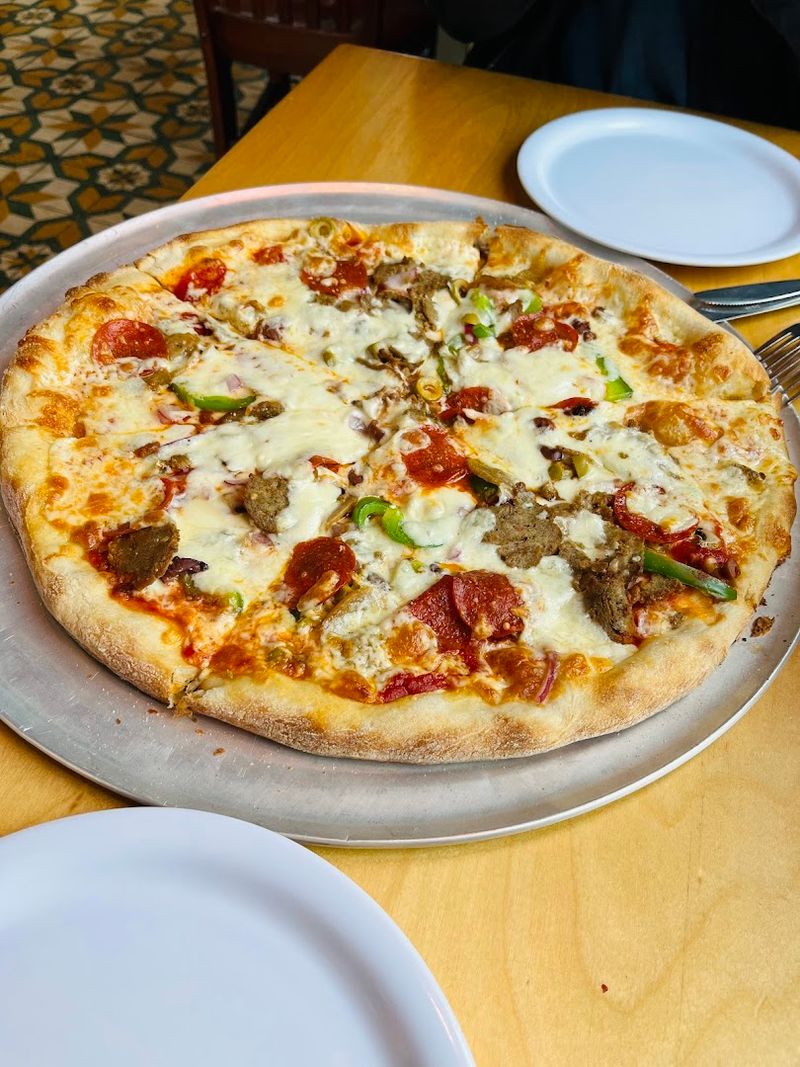 Fellini&rsquo;s Pizza