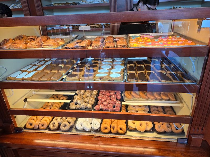 Resch&rsquo;s Bakery