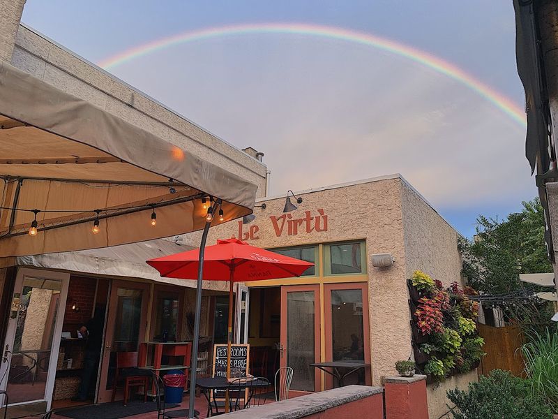 Le Virtu (Philadelphia, Philadelphia County)