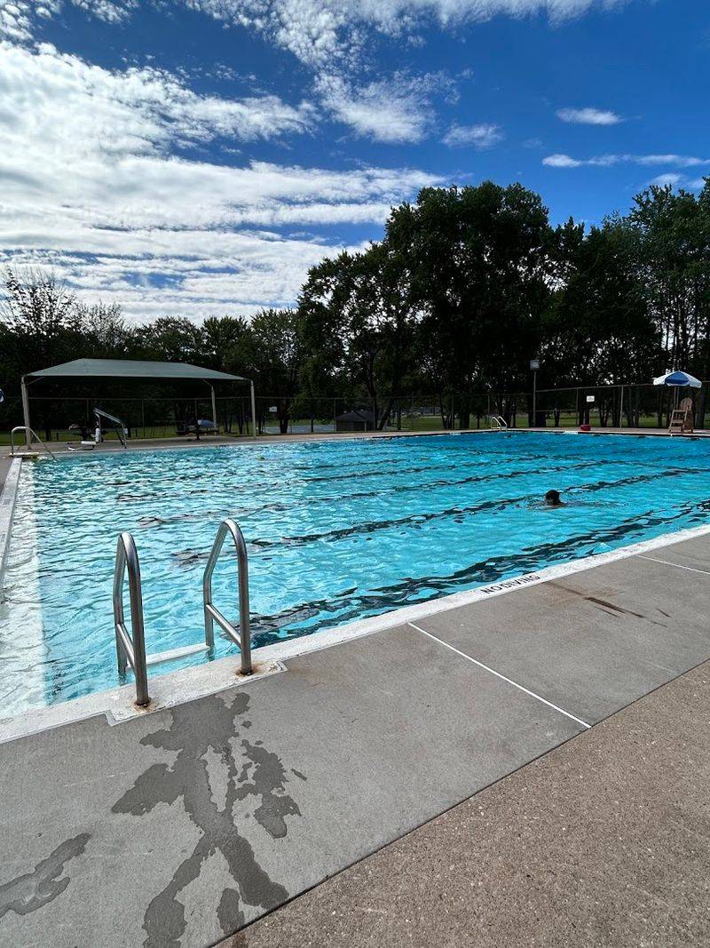 Cornerstone Aquatics Center Outdoor Pools, West Hartford