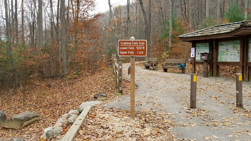 Crabtree Falls Trail 