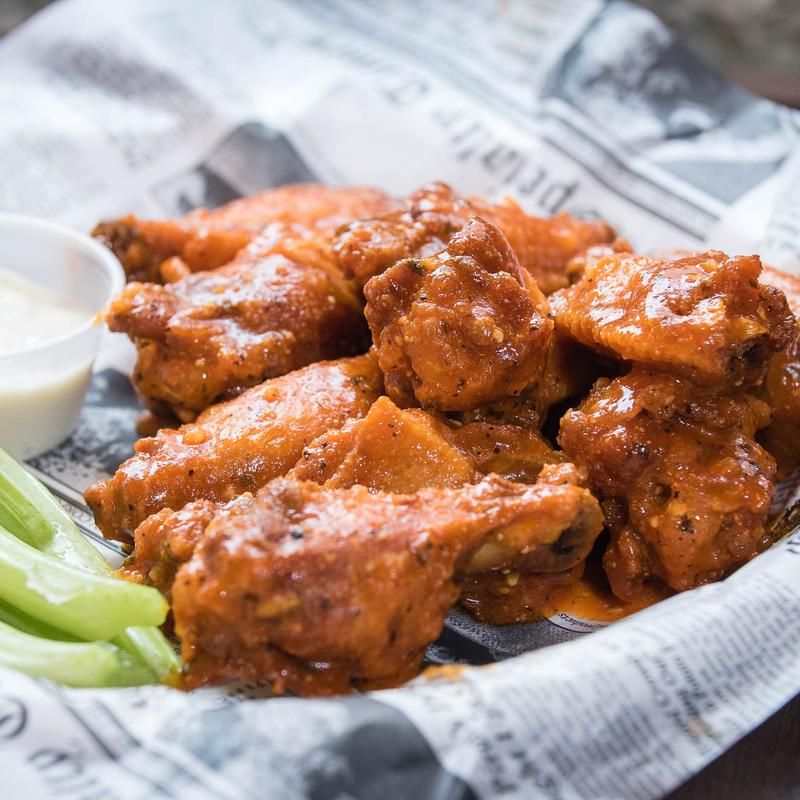 Kelliann's Bar & Grill 