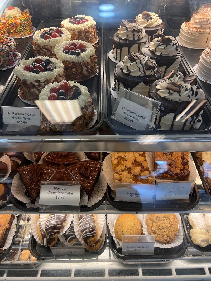 Grandview Bakery & Sweet Shop