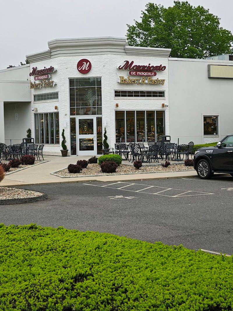 Mozzicato DePasquale Bakery & Pastry Shop (Rocky Hill)