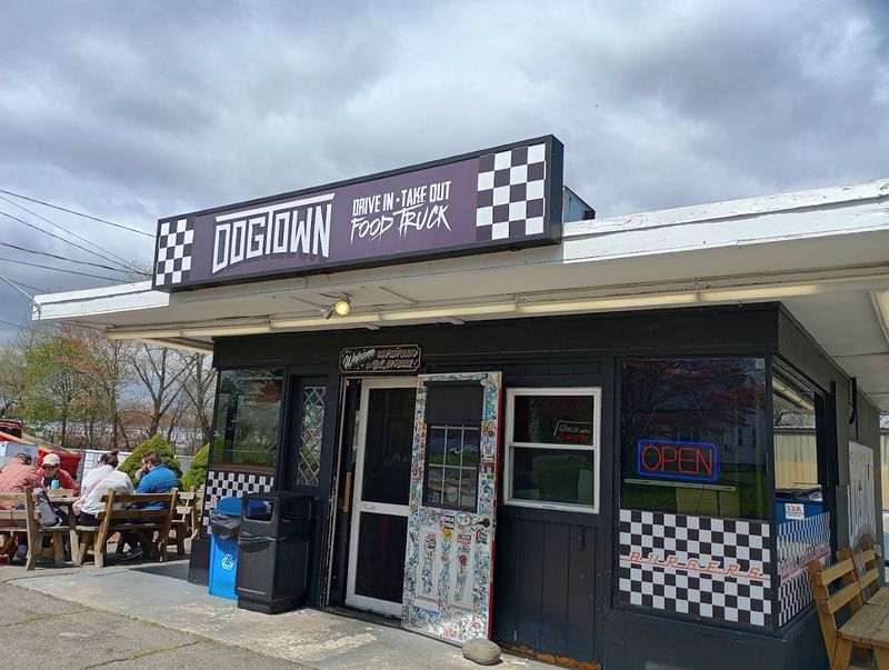 Dogtown - Milford