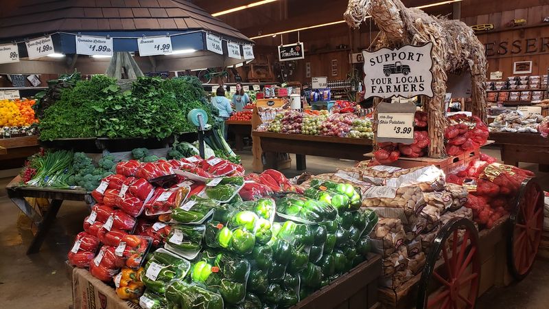 Green Farms Country Market 