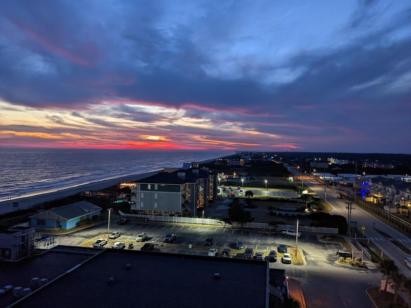Atlantic Beach &mdash; Crystal Coast Beachfront Fireworks