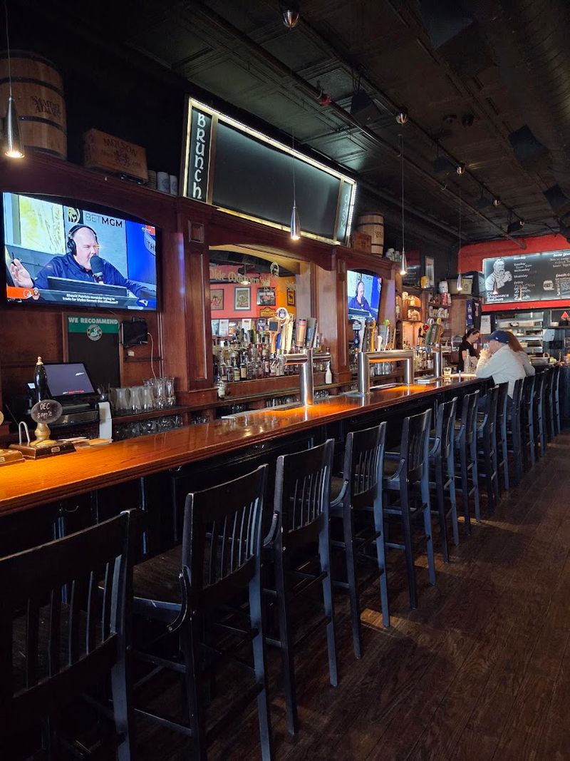Olde Magoun's Saloon (Somerville)