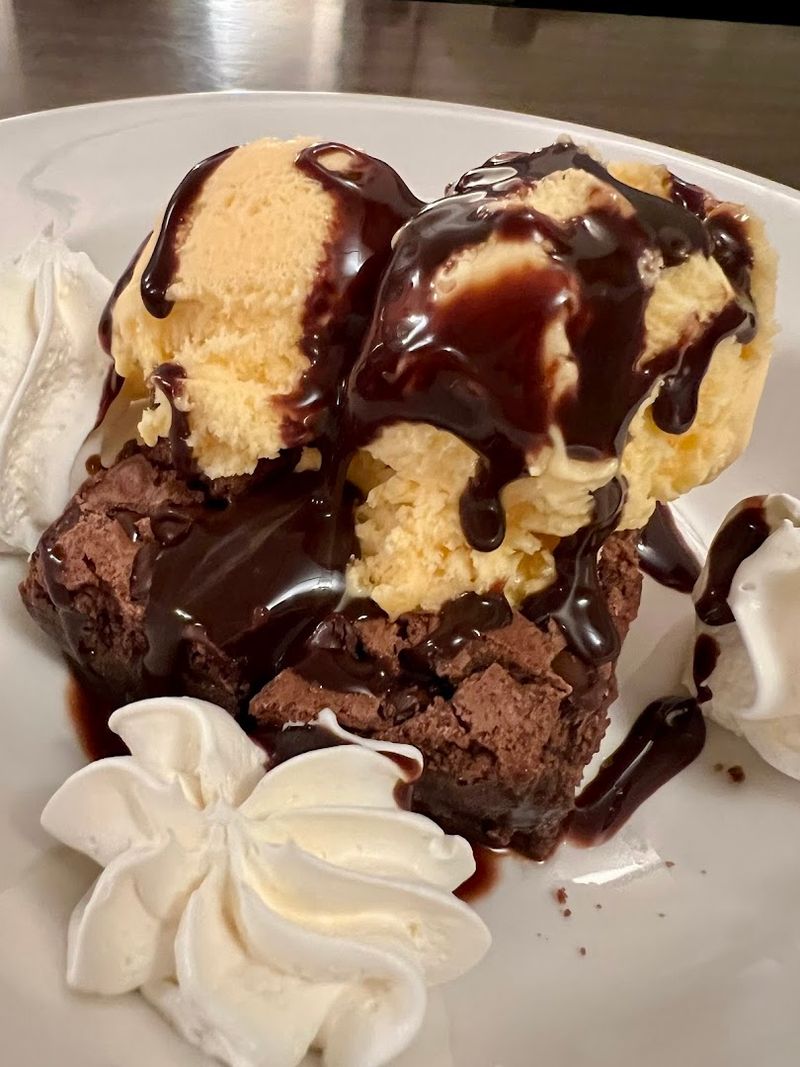 Desserts That Complete the Traditional Experience
