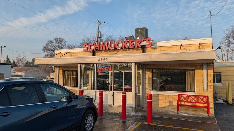 Schmucker's Restaurant &mdash; Toledo