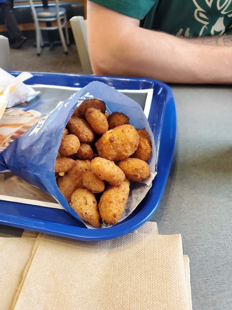 Cheese Curds (with Wisconsin Cheddar Sauce Hack)