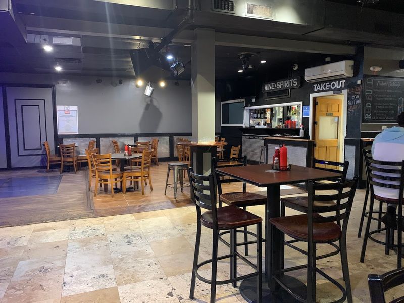 Slade&rsquo;s Bar & Grill 