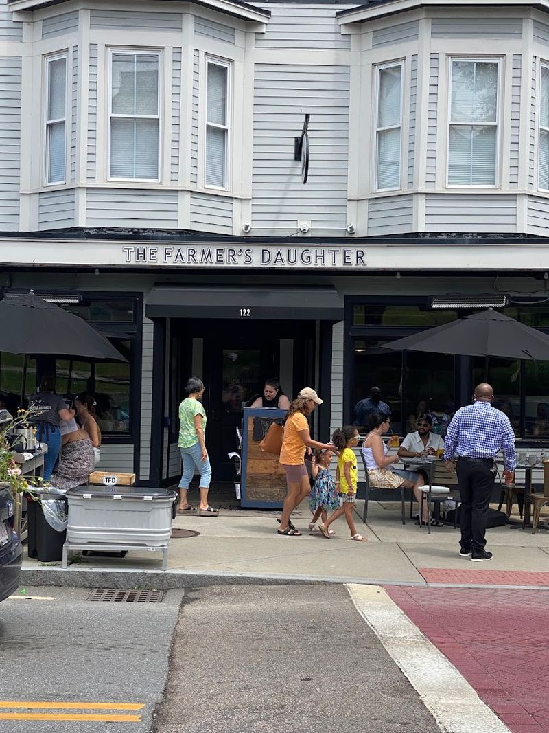 The Farmer's Daughter (North Easton)