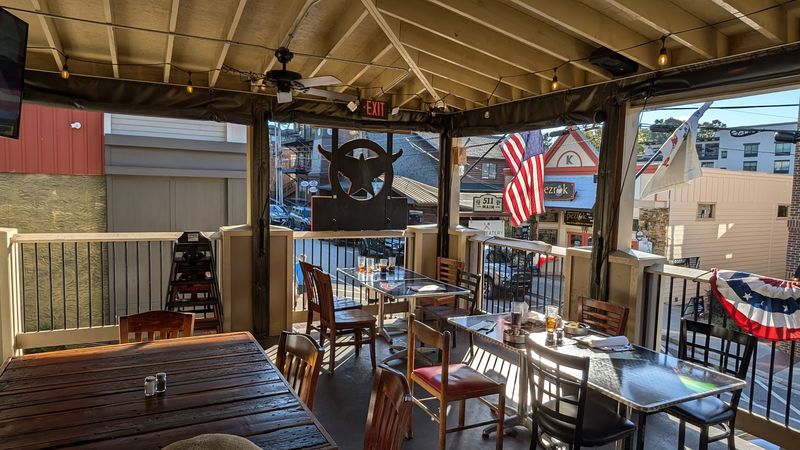 Fightingtown Tavern