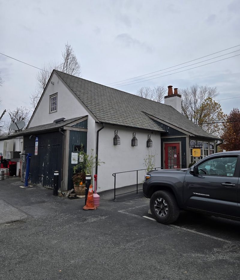 The Whip Tavern (Coatesville)
