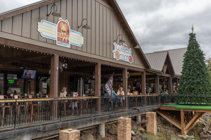 Happy Bear Ice Cream & Treats (McCaysville)