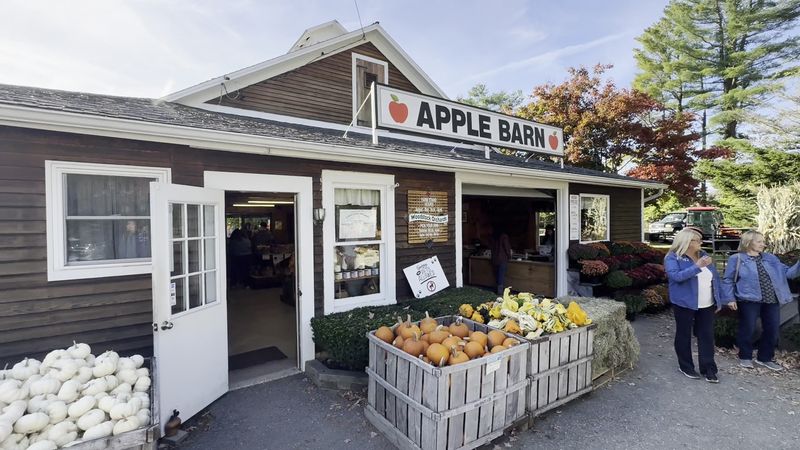 Woodstock Orchards (Woodstock)