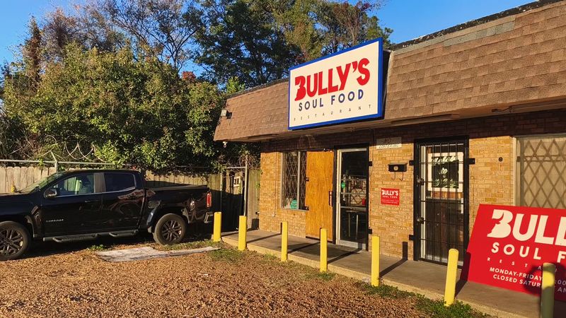 Bully's Restaurant (Jackson)