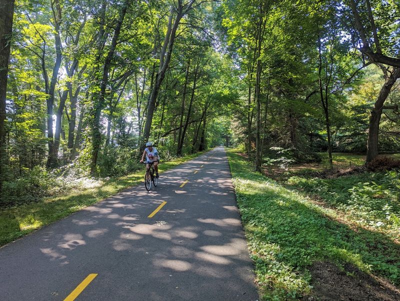 Minuteman Commuter Bikeway