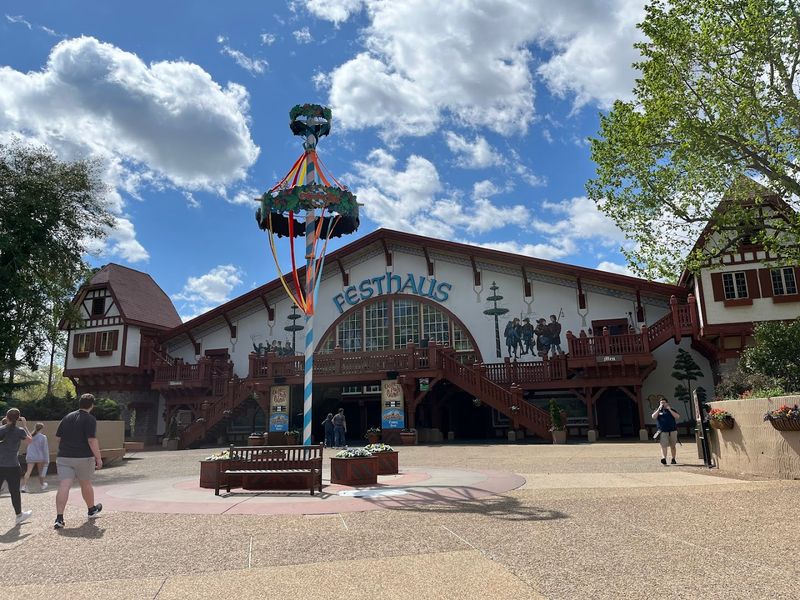 Busch Gardens Bier Fest Brews & BBQ - Williamsburg