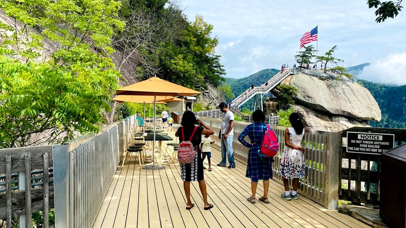 Sky-High Refreshments at the Mountain Caf&eacute;
