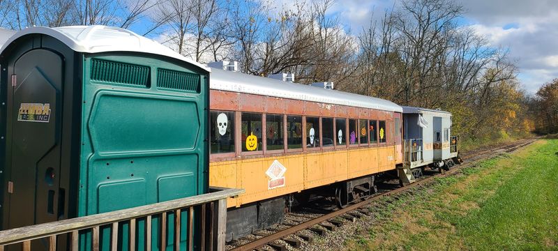 Zanesville and Western Scenic Railroad