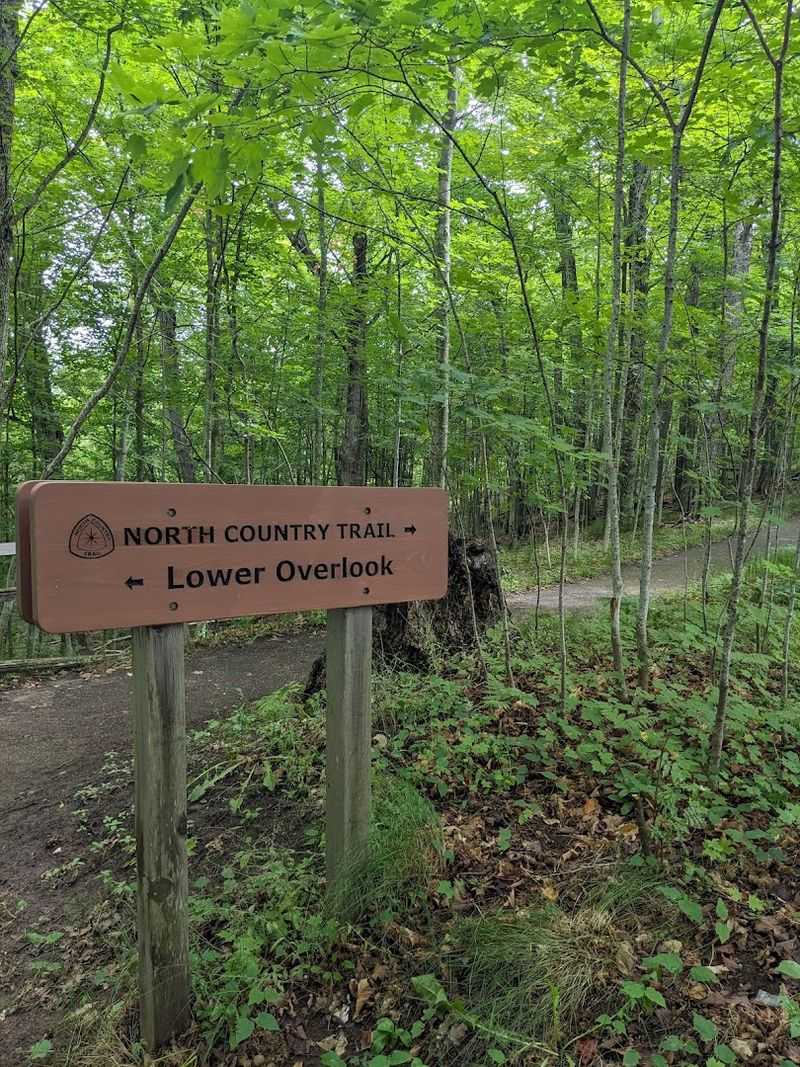 Miners Castle to Miners Beach Trail