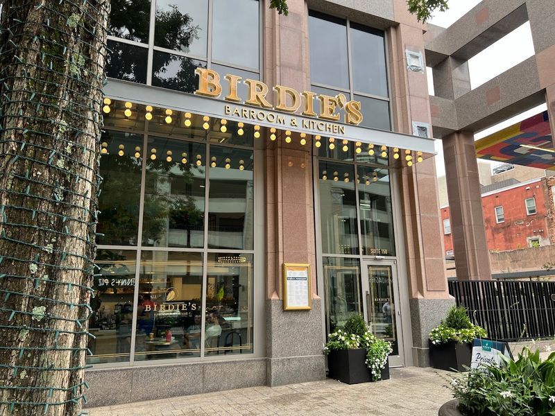Birdie's Barroom & Kitchen 