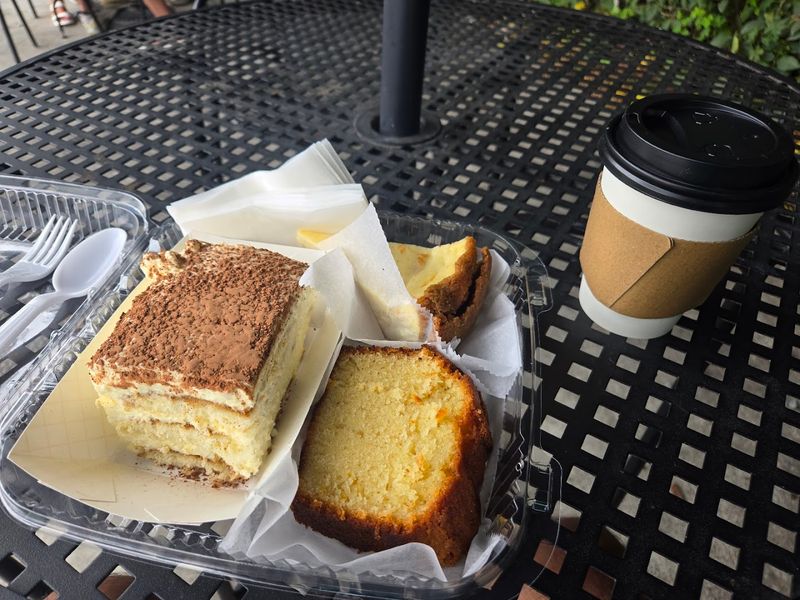 Tiramisu That Transports