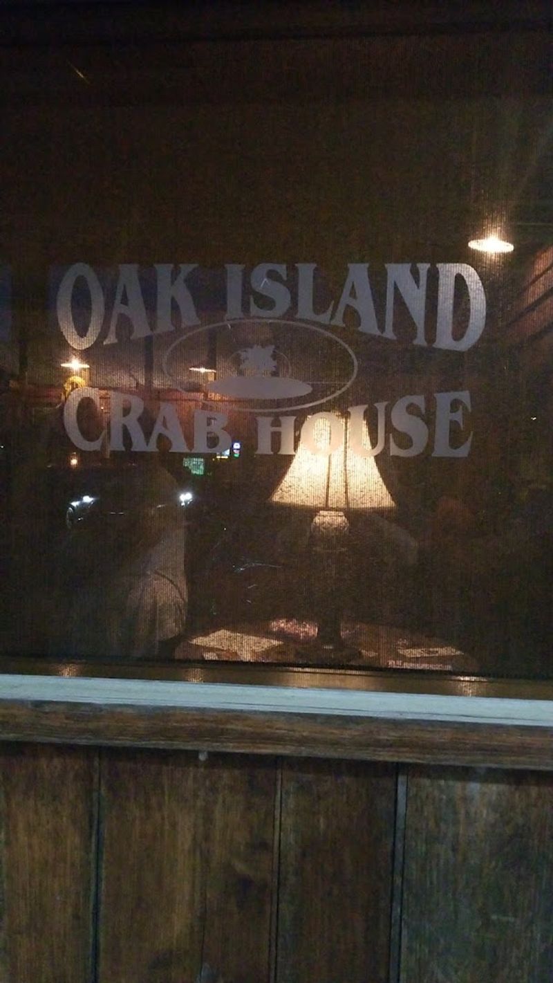 Oak Island | Crab House &mdash; Twin City, Georgia