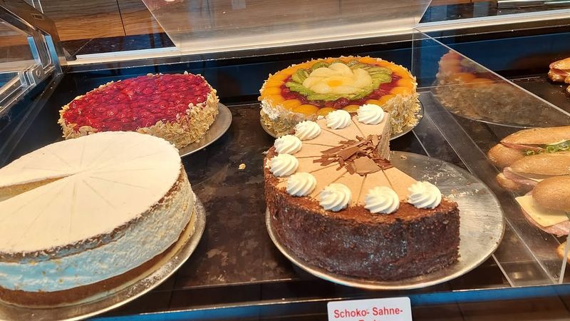 European Chocolate Cake &ndash; Swissb&auml;kers, Allston