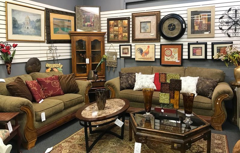 Revive Consignment
