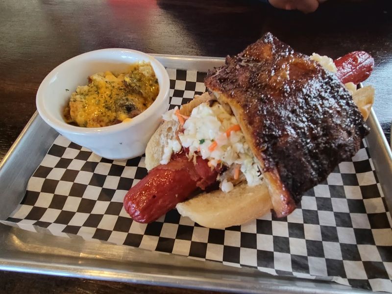 HogsHead Cafe 