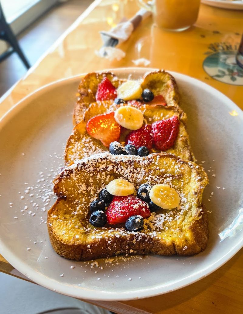 Breakfast plates that keep people coming back