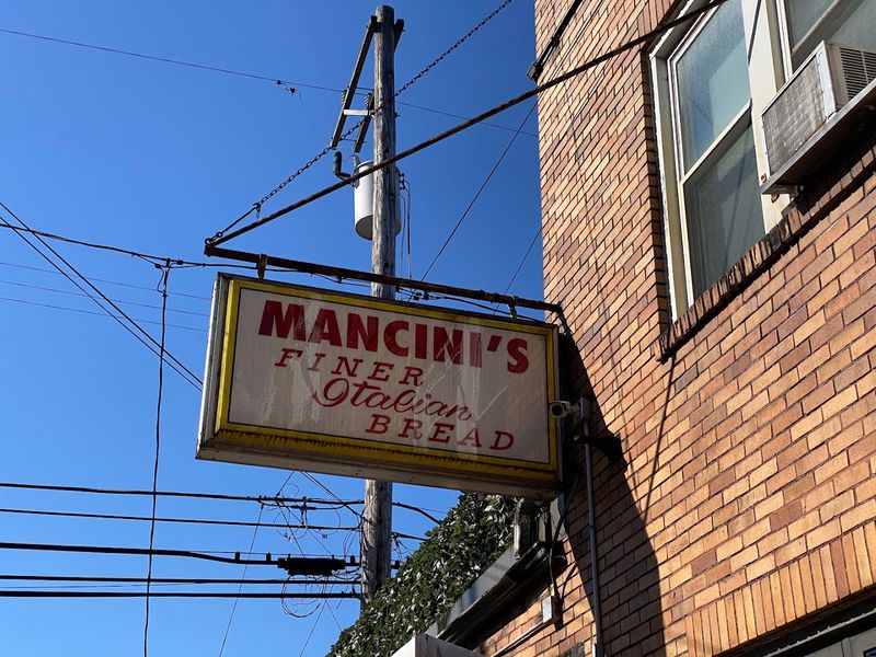 Mancini's Bread & Pastries, McKees Rocks, Allegheny County