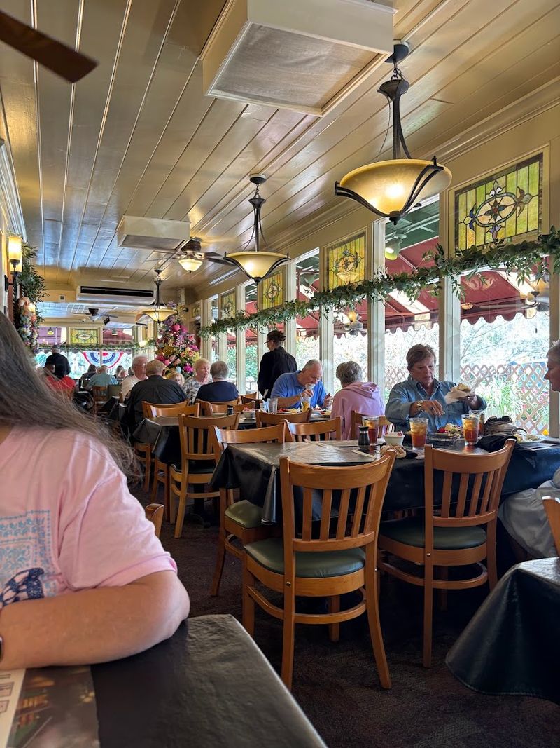 Multi-Generational Family Atmosphere