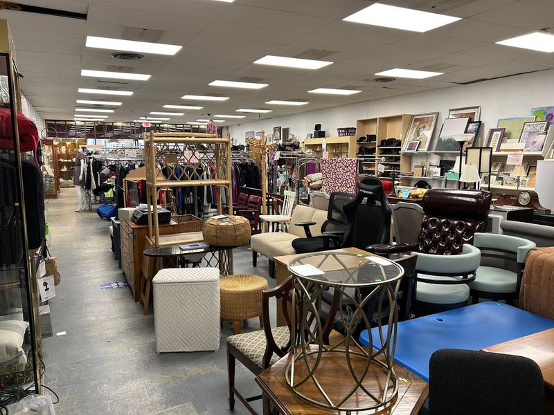 NVFS Thrift Shop (Falls Church)