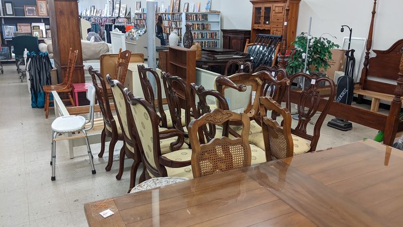 Sunshine Thrift Stores 