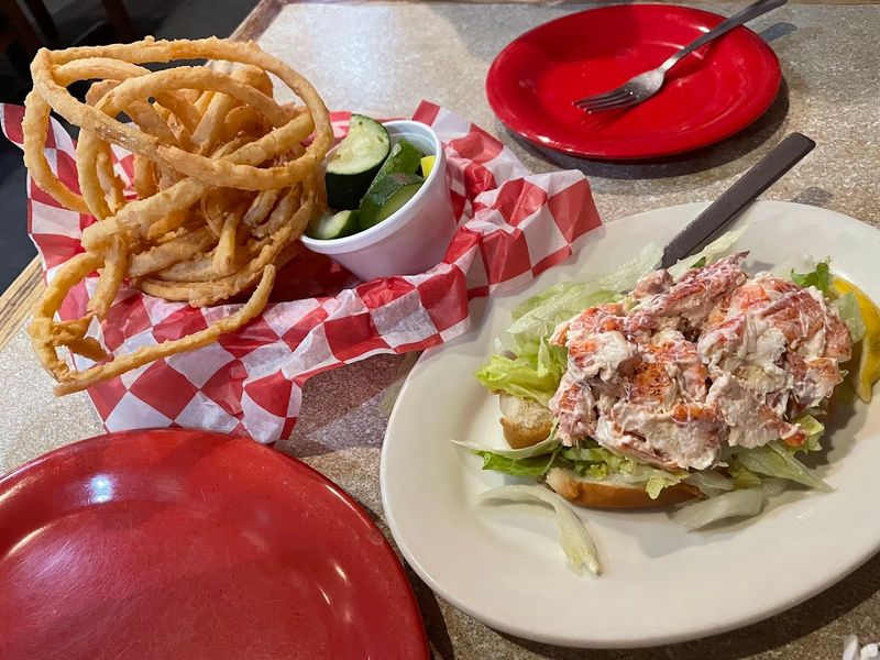 Boston's Fish House