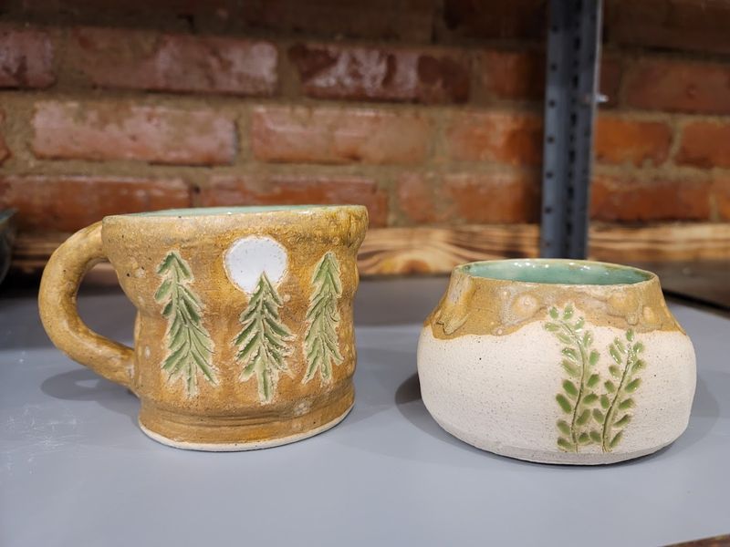 Blue Lotus Pottery 
