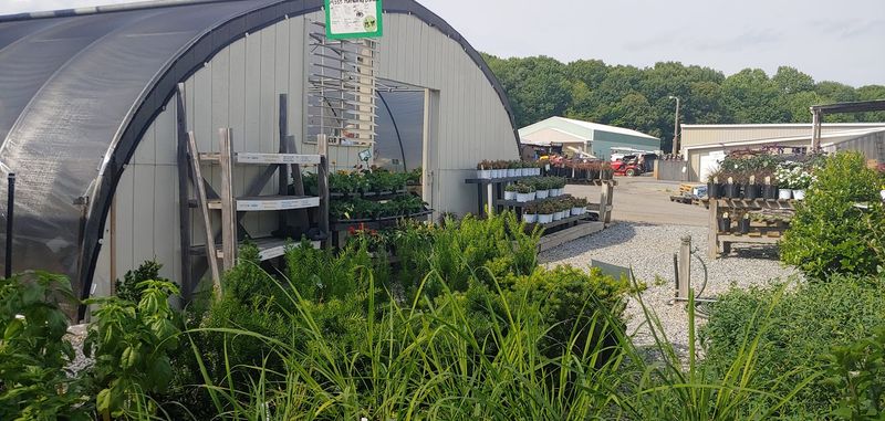 Moneta Farm & Home Center - Moneta, Bedford County