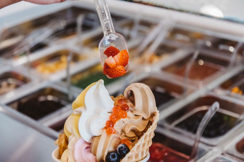 Pomegranate Frozen Yogurt