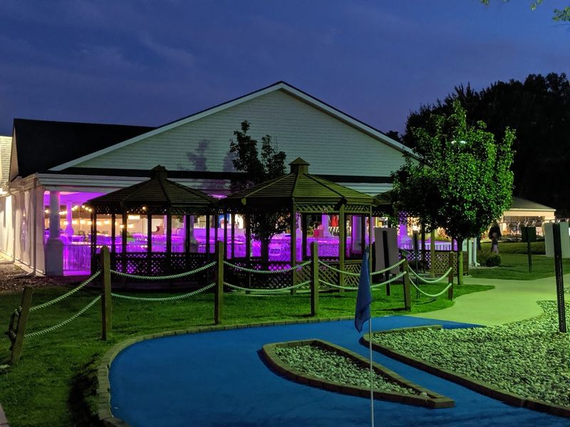 Paradise Park (Novi)