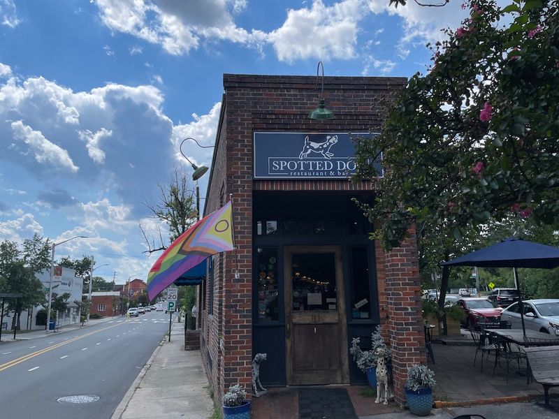 Spotted Dog Restaurant & Bar